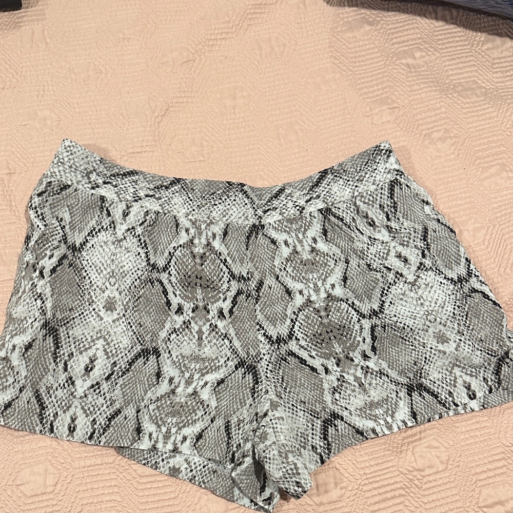 Apt. 9 High Waist Snakeskin Print Shorts
